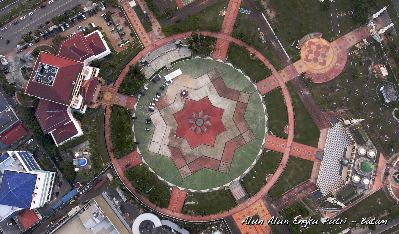 Dataran Engku Putri dilihat dari udara